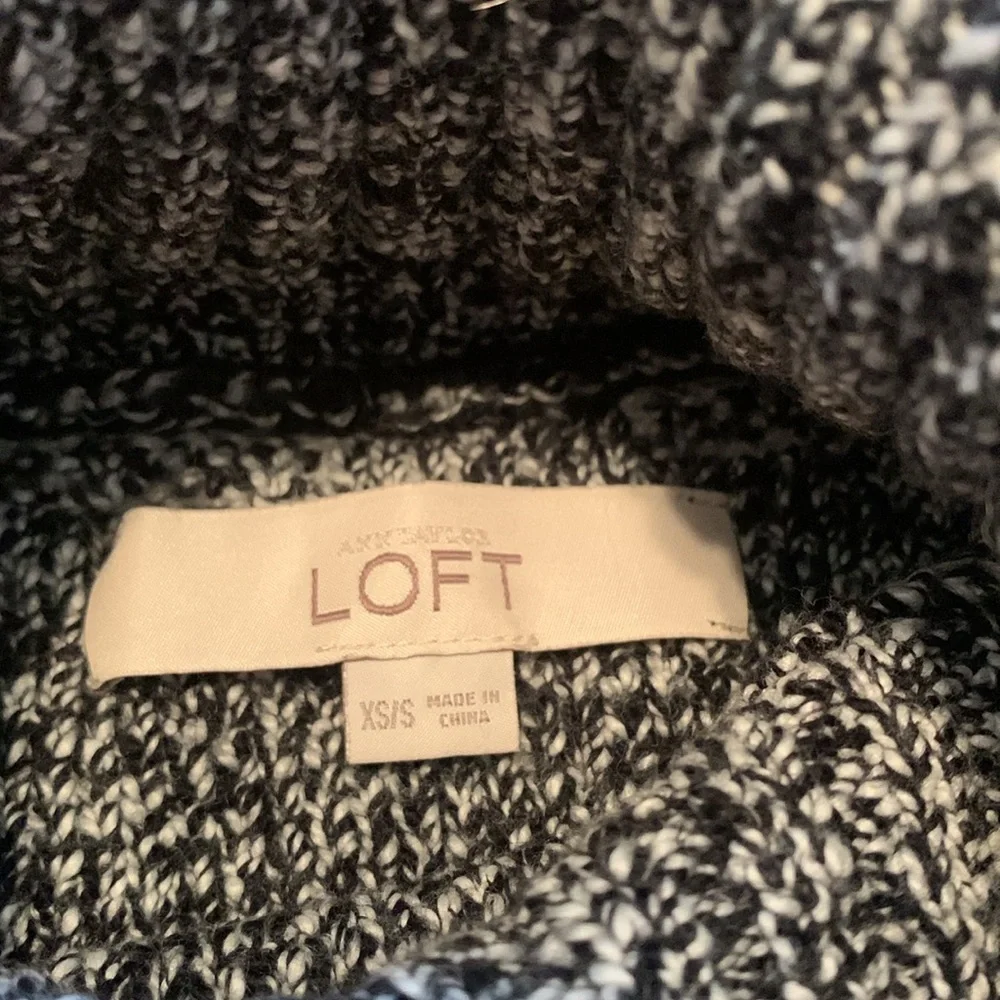 LOFT Turtleneck Drop Shoulder Oversized Marbled Sweater Tunic Women’s XS/S - Picture 3 of 16